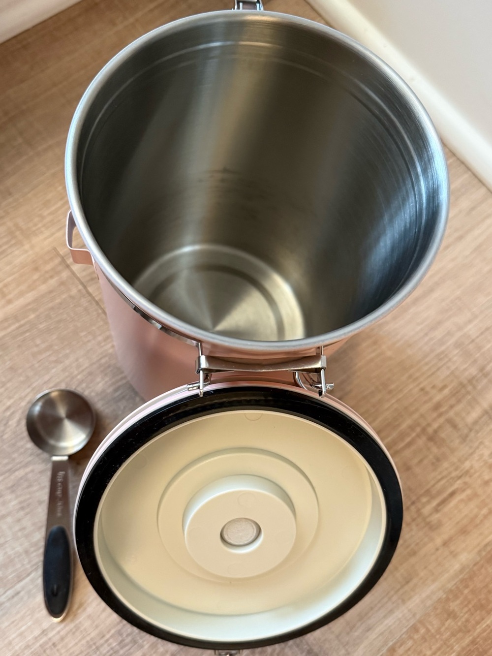Coffee Canister with Scoop - Picture 4 of 8